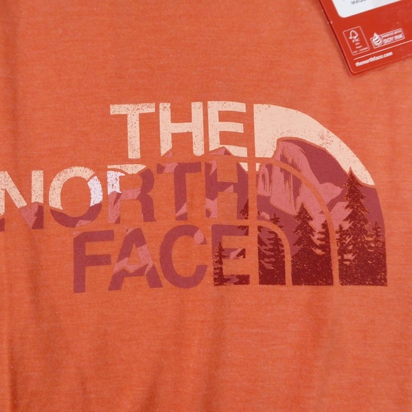 The North Face Baseball Style Tees 2 T-Shirt Set NWT Colorblock Mountain Logo - Picture 10 of 11